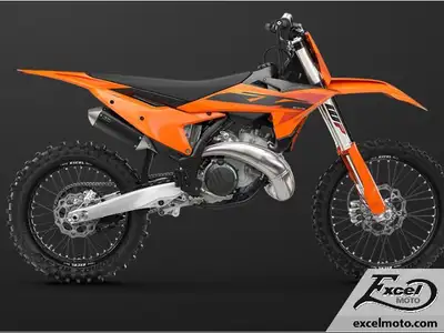 Excel Moto 2025 KTM 300 SX KTM 300 SX 2025 KTM 300 SX 2025 ORANGE Prix incluant les frais de transpo...