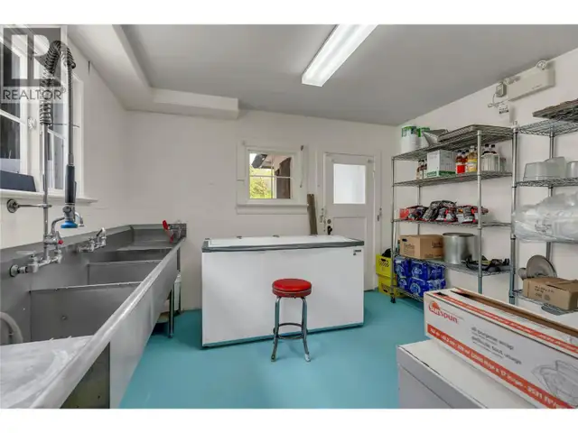 368 Vancouver Avenue Penticton, British Columbia in Commercial & Office Space for Sale in Penticton - Image 39