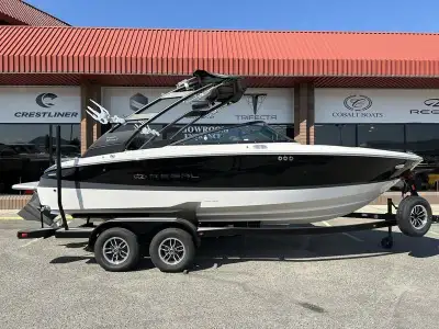 From $631 Bi-Weekly. Features: Volvo V8 300 Forward Drive EVC2 Catalyst Engine Hull Color - Black Bo...