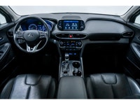 Le Hyundai Santa Fe 2020 est un VUS familial qui allie élégance, confort et performances pour répond... (image 1)