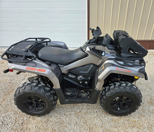 2017 CAN-AM OUTLANDER 570 XT EPS (FINANCING AVAILABLE) in ATVs in Strathcona County - Image 7