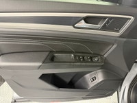 LEATHER HEATED SEATS/STEERING WHEEL, VENTILATED SEATS, PANORAMIC SUNROOF, NAVIGATION, REVERSE CAMERA... (image 8)