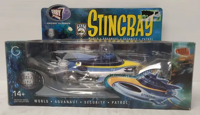 (93770-1) Gerry Anderson Stingray Diecast Classics Model in Arts & Collectibles in Calgary - Image 3