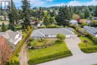671 Meadow Dr French Creek, British Columbia
