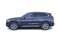 2023 BMW X3 xDrive30e Dark Graphite Metallic PLUG IN HYBRID PREMIUM ESSENTIAL PACKAGE 8-Speed Automa... (image 4)