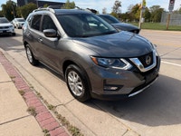 2019 Nissan Rogue AWD SV,excellent conditions,two previous owners,carfax shows a minor claim,safety... (image 1)