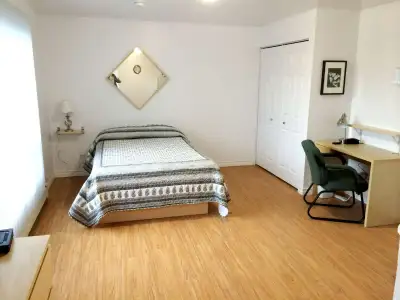 We have Rooms, Studios and One Bedroom apt in Ottawa that we rent on short or long term basis: Studi...