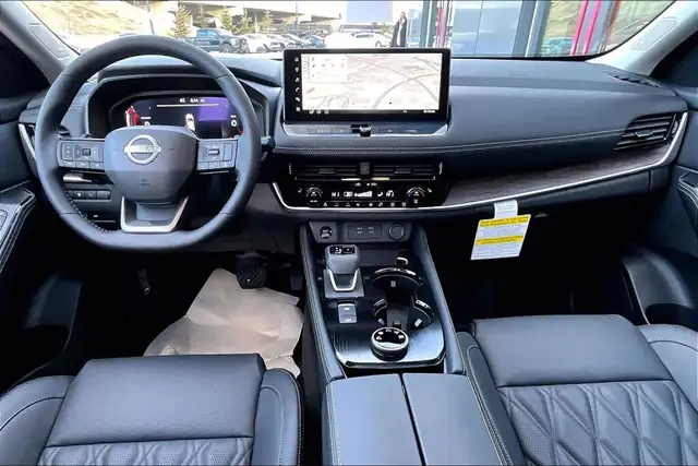 2026 Nissan Rogue Platinum in Cars & Trucks in Edmonton - Image 6