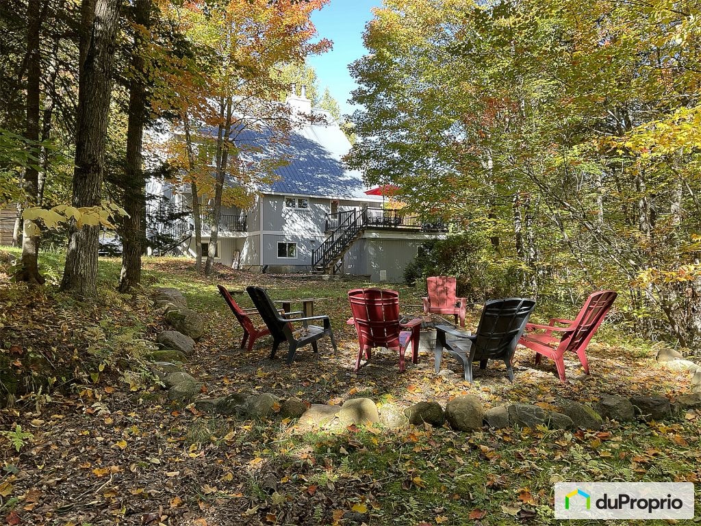 $644,900 - 2 Storey for sale in St-Donat — photo 2