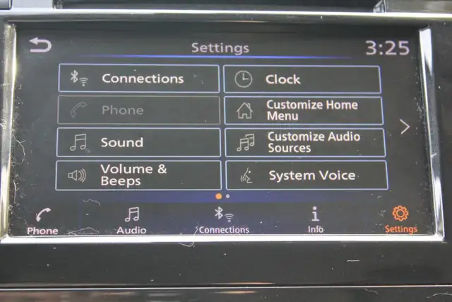 2021 Nissan Qashqai FWD S CVT for sale in Cars & Trucks in Comox / Courtenay / Cumberland - Image 23