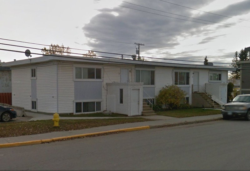 1 Bedroom Apartment in 6 Plex Available Now! Long Term Rentals