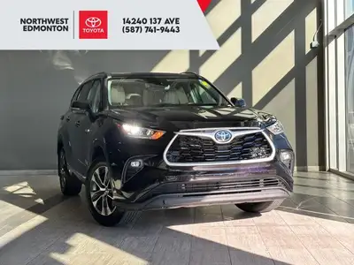 ADAPTIVE CRUISE CONTROL, HEATED FRONT SEATS, BLIND SPOT MONITOR Are you seeking efficiency combined...