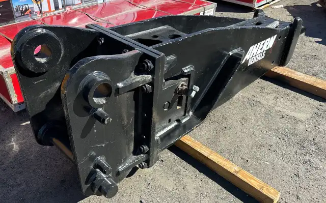 ALLIED / KRUPP 797CS -10,000 PLUS FT LB Hydraulic Hammer/Breaker in Heavy Equipment in City of Halifax - Image 10