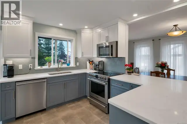 420 Goodwin Rd Campbell River, British Columbia in Houses for Sale in Campbell River - Image 5