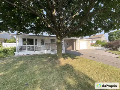 À seulement 3 minutes des Promenades Gatineau, vous profitez d'un accès facile à de nombreux commerc...