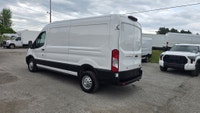 New Arrival - ALL WHEEL DRIVE - Fully Serviced & Ontario Safety Standards Certified AT NO ADDITIONAL... (image 7)