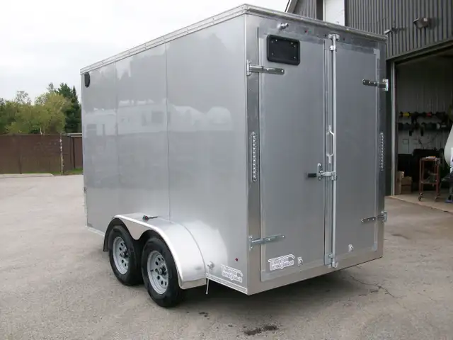 2025 Weberlane CARGO 6' X 12' V-NOSE 7'HT 3 PORTES QUALITE CONTR in Cargo & Utility Trailers in Laval / North Shore - Image 3