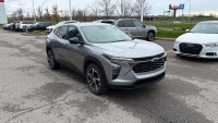 Nouvel Arrivage! La Chevrolet Trax 1RS 2024 est un VUS sous-compact entièrement redessiné qui se dém... (image 2)