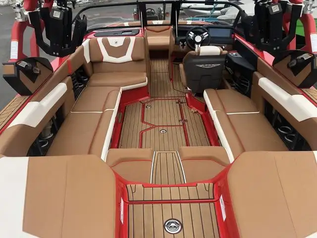 2021 Nautique Super Air Nautique G23 in Powerboats & Motorboats in St. Albert - Image 6