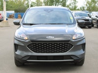 FLASH SALE on this 2021 Ford Escape AWD - turbo engine, heated seats, heated steering wheel, navigat... (image 9)