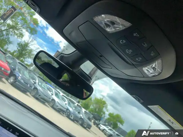 2025 Chrysler Pacifica Select | Apple/Android Auto | Clean5497663003826688023