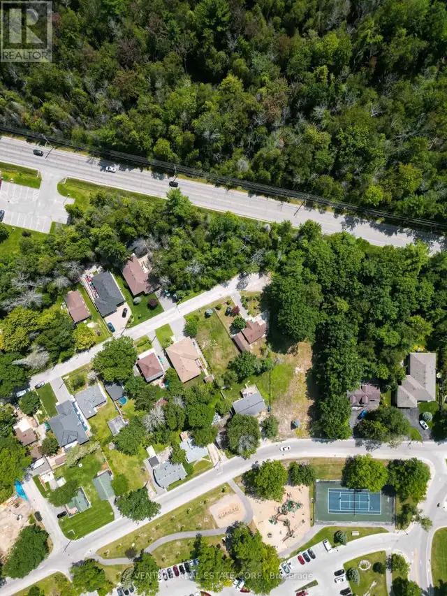 74 FOREST AVENUE Wasaga Beach, Ontario in Land for Sale in Oakville / Halton Region - Image 4