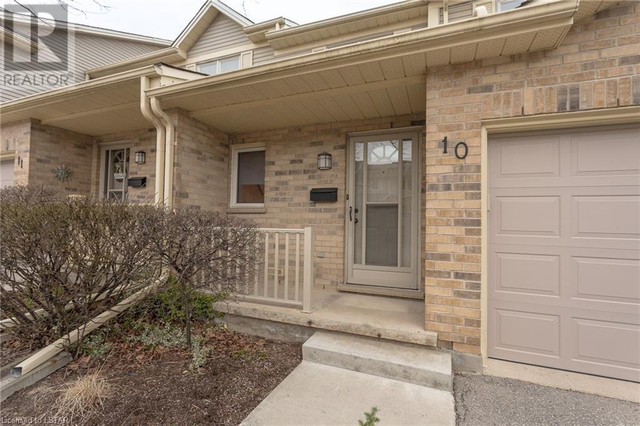 10 ROSSMORE Court Unit# 10 London, Ontario in Condos for Sale in London - Image 2