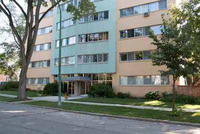 33 Kennedy St- Studio Suite