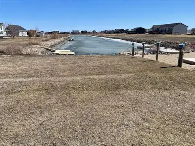 R26//Gimli Rm/Opportunity to own a waterfront property, just south of Gimli in Odin Green. Quiet com...