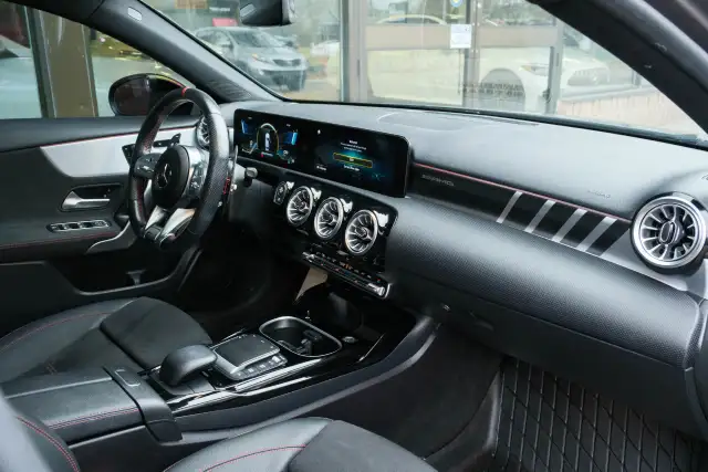 2022 Mercedes-Benz A-Class in Cars & Trucks in Markham / York Region - Image 28