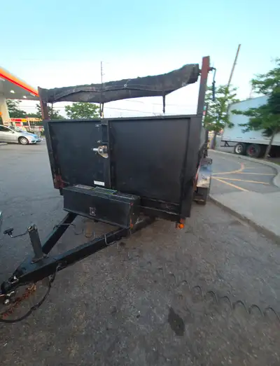 2016 Utility dump trailer asking ,$4400 obo