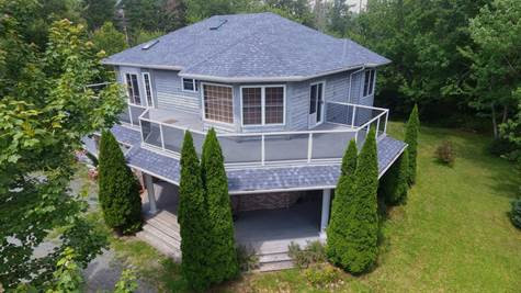 13 Lakeside Road in Houses for Sale in Yarmouth - Image 3
