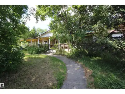 Comfortable, private acreage for sale just off Highway 757 conveniently located between HW 43 and 16...