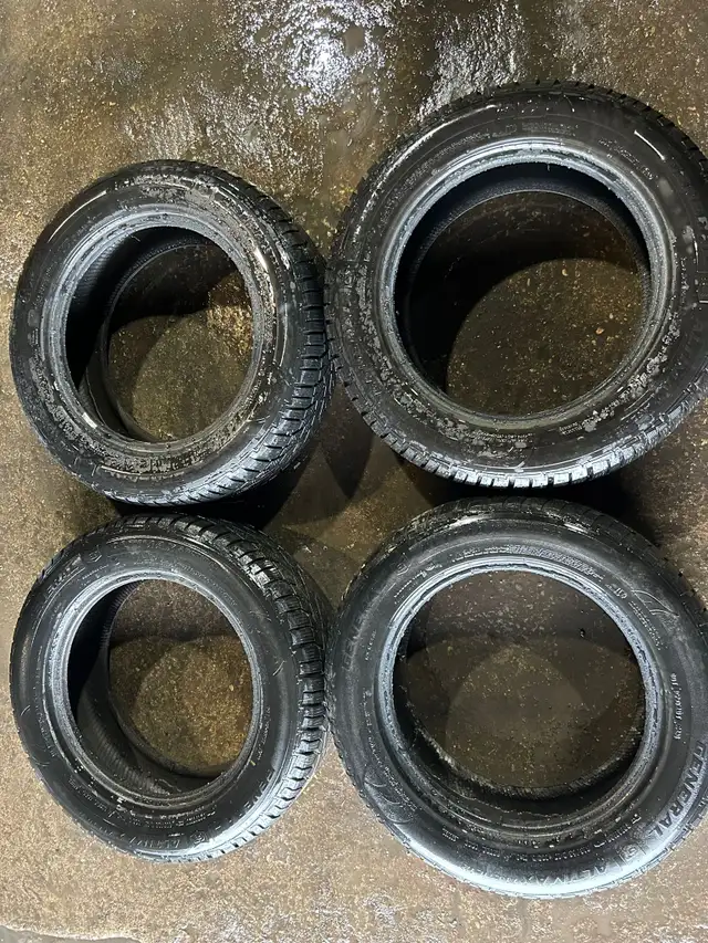 215 65 17 - TIRES - WINTERS - GENERAL ALTIMAX ARCTIC 12 in Tires & Rims in Kitchener / Waterloo - Image 4