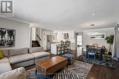 289 BURNETT AVENUE Toronto (Lansing-Westgate), Ontario