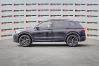 Discover the sophisticated style and confident capability of the 2024 Volkswagen Tiguan Comfortline... (image 1)