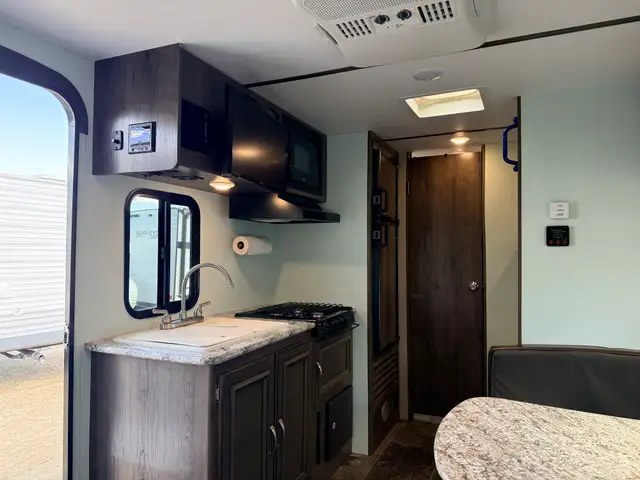 2018 Keystone PASSPORT 175 BH in Travel Trailers & Campers in St. Albert - Image 10