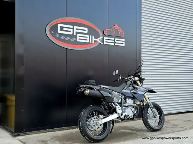 2024 Suzuki DR-Z400SM in Dirt Bikes & Motocross in Oshawa / Durham Region - Image 4