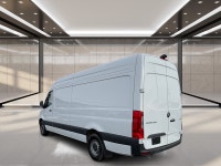 2025 Mercedes-Benz Sprinter 2500 Professional, capable, and built to meet the demands of serious com... (image 3)