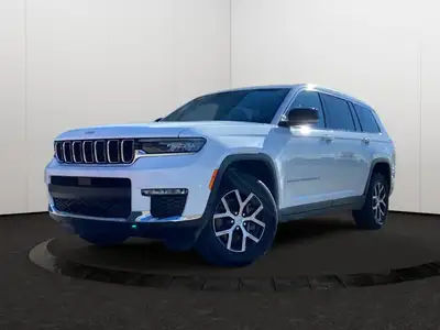 Experience the perfect blend of legendary capability and sophisticated luxury with this 2024 Jeep Gr...