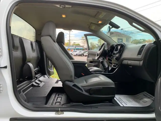 2015 Chevrolet Colorado EXT CAB 4CYL 6 SPEED CERTIFIED in Cars & Trucks in Guelph - Image 21