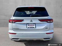 This Mitsubishi Outlander has a dependable Regular Unleaded I-4 2.5 L/152 engine powering this Varia... (image 4)