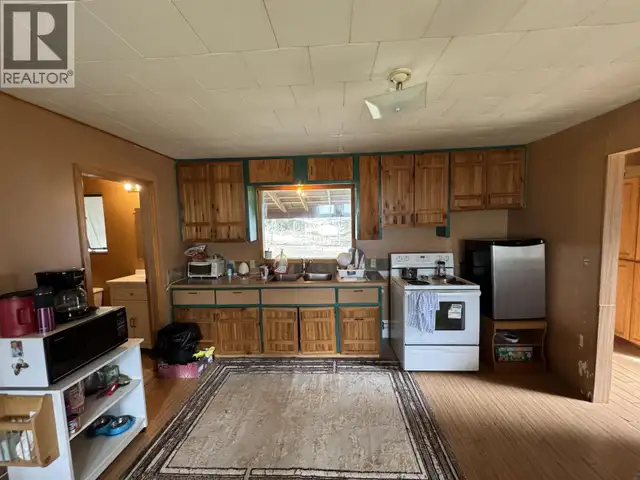 6265 HORSE LAKE ROAD Horse Lake, British Columbia in Houses for Sale in 100 Mile House - Image 15