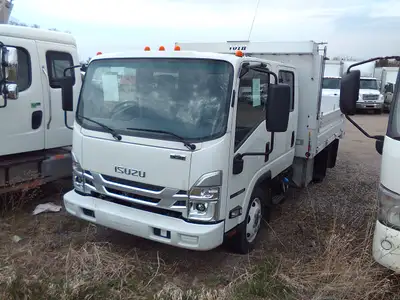 2023 Isuzu NRR Crewcab 11ft Aluminum Dump Box Stock Number: 6964 -51 km -4HK1-TC 210hp -AUTOMATIC TR...