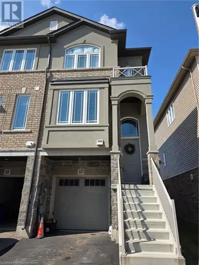 57 AQUARIUS Crescent Hamilton, Ontario