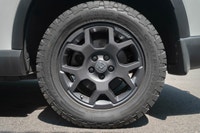 2025 Honda Pilot Trailsport AWD Honda Pilot SUV. Spacious 3-row SUV that seats up to 7 people. Power... (image 9)