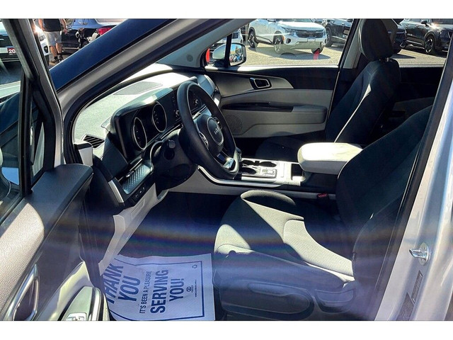 2023 Kia Carnival LX in Cars & Trucks in Barrie - Image 4