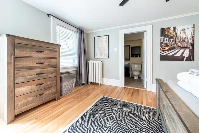 ALL UTILITIES INCLUDED ONE BEDROOM STEPS FROM SPRING GARDEN ROAD in Long Term Rentals in City of Halifax - Image 6