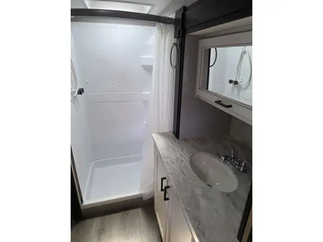 2021 Highland Ridge RV Roamer 264RLS in Travel Trailers & Campers in Penticton - Image 16