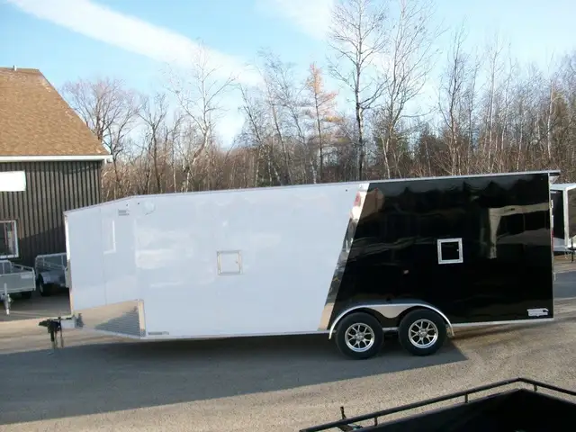 2026 Weberlane Aluminium 7' x 25' 2 essieux 2 rampes skidoo moto in Cargo & Utility Trailers in Laval / North Shore - Image 9